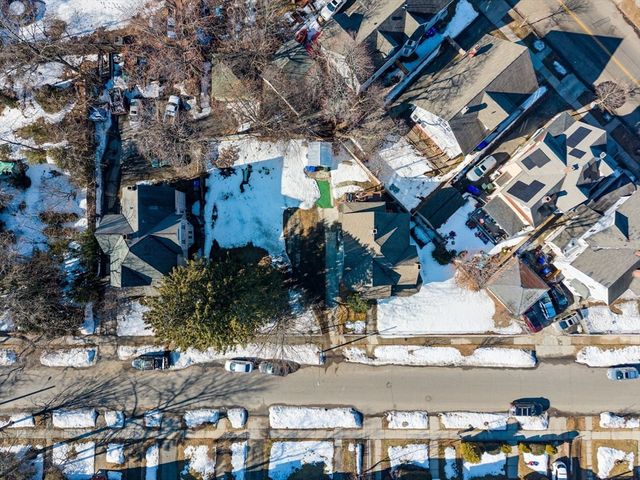 166 Westminster St, Springfield, MA 01109