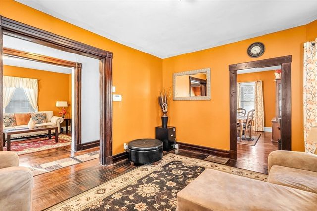 166 Westminster St, Springfield, MA 01109
