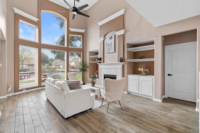 11902 Miramar Shores Drive, Houston, TX 77065