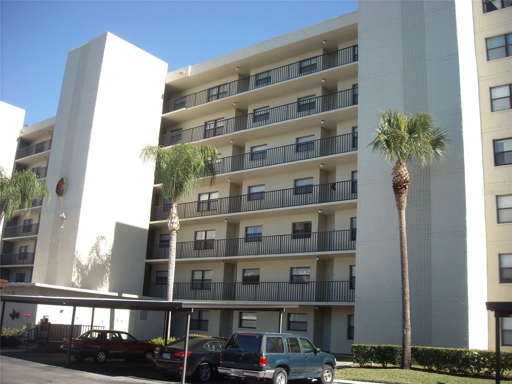800 COVE CAY DRIVE 3F, Clearwater, FL 33760