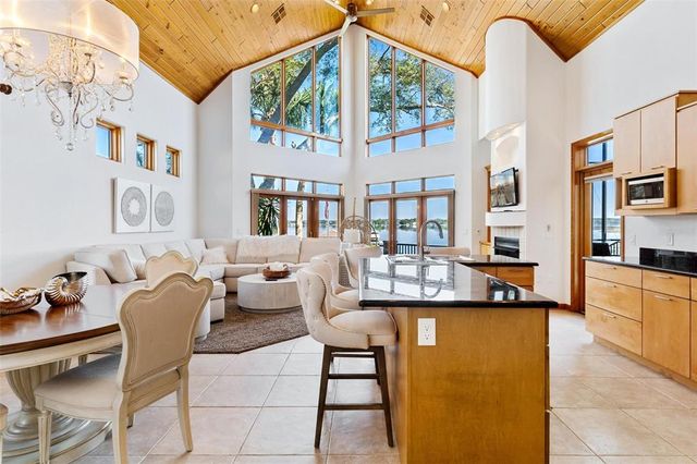 11035 SE SUNSET HARBOR ROAD, Summerfield, FL 34491