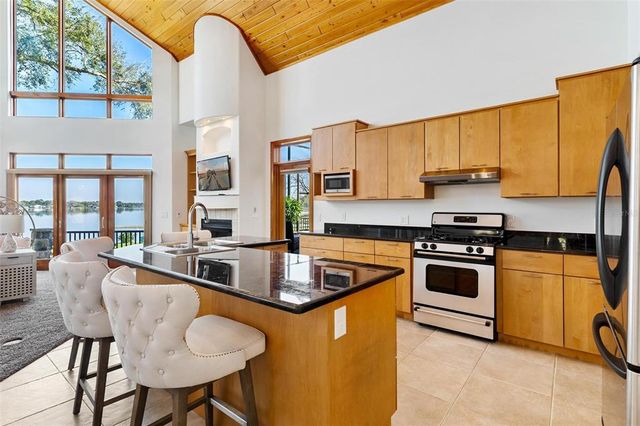 11035 SE SUNSET HARBOR ROAD, Summerfield, FL 34491