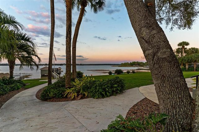 11035 SE SUNSET HARBOR ROAD, Summerfield, FL 34491