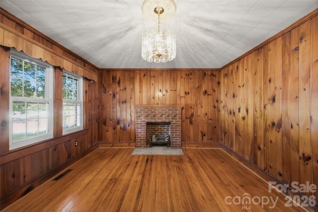 636 NC 16 Highway N, Taylorsville, NC 28681