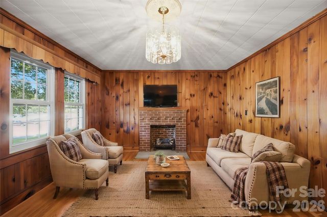 636 NC 16 Highway N, Taylorsville, NC 28681