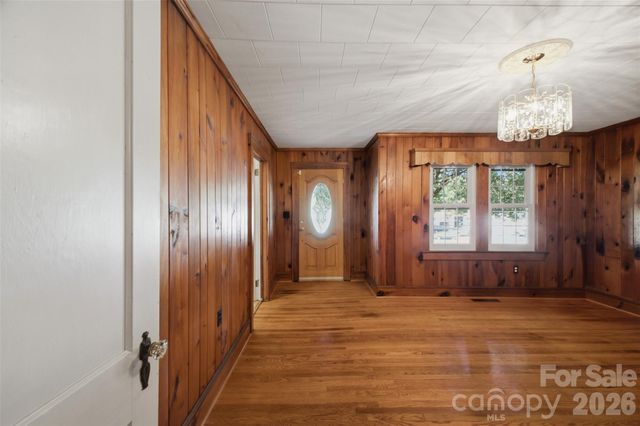 636 NC 16 Highway N, Taylorsville, NC 28681