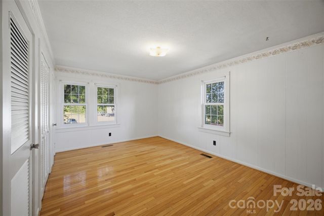 636 NC 16 Highway N, Taylorsville, NC 28681