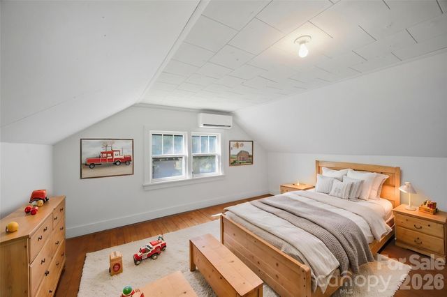 636 NC 16 Highway N, Taylorsville, NC 28681