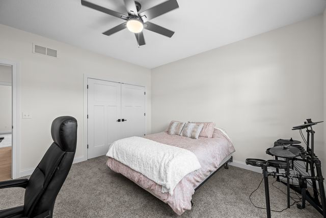 208 Ann Avenue, Riverdale, IA 52722