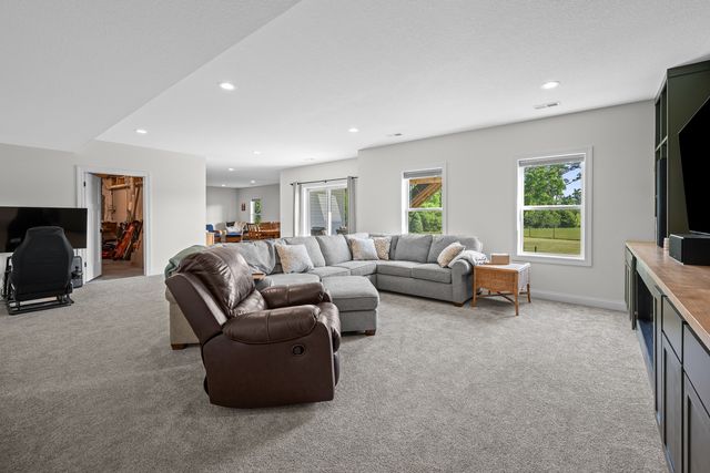 208 Ann Avenue, Riverdale, IA 52722