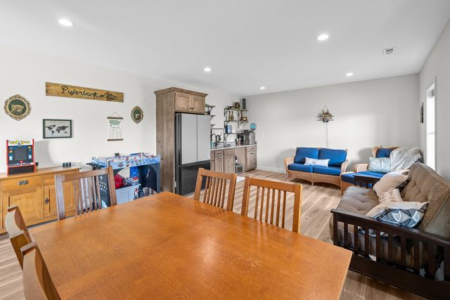 208 Ann Avenue, Riverdale, IA 52722
