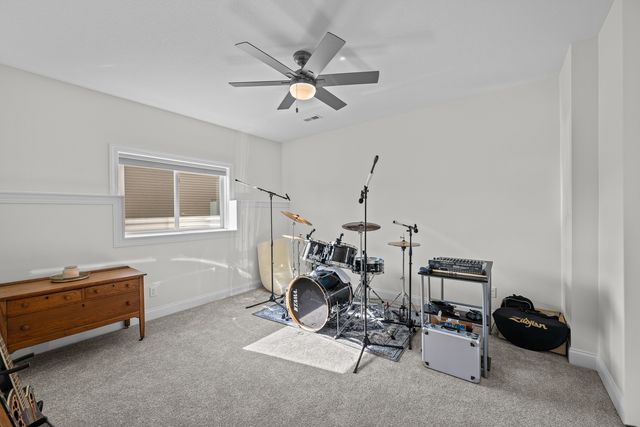 208 Ann Avenue, Riverdale, IA 52722