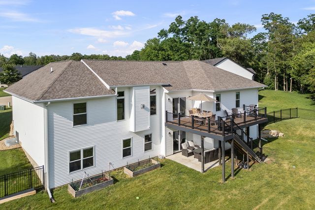 208 Ann Avenue, Riverdale, IA 52722