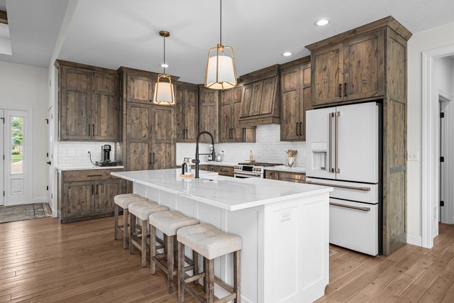 208 Ann Avenue, Riverdale, IA 52722