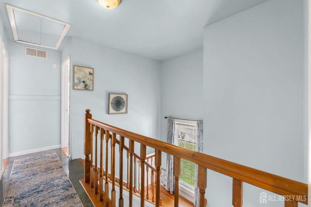 23 Gwizdak Court, Sayreville, NJ 08872