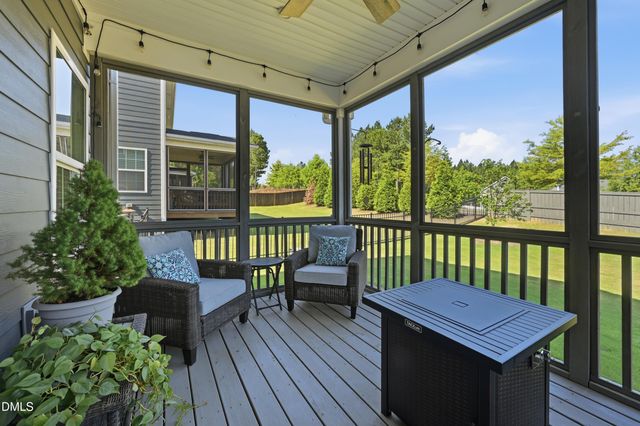 2904 Landon Oaks Court, New Hill, NC 27562