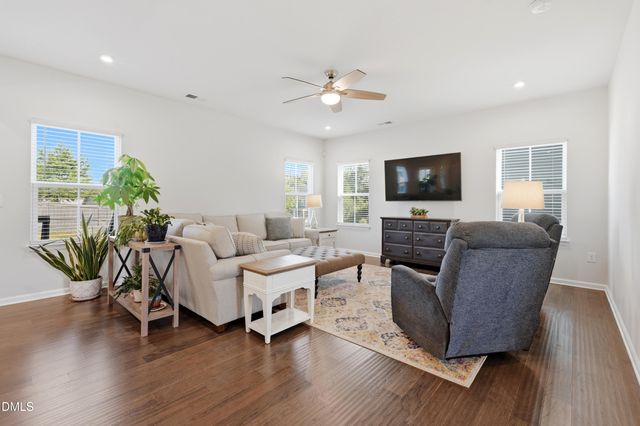 2904 Landon Oaks Court, New Hill, NC 27562
