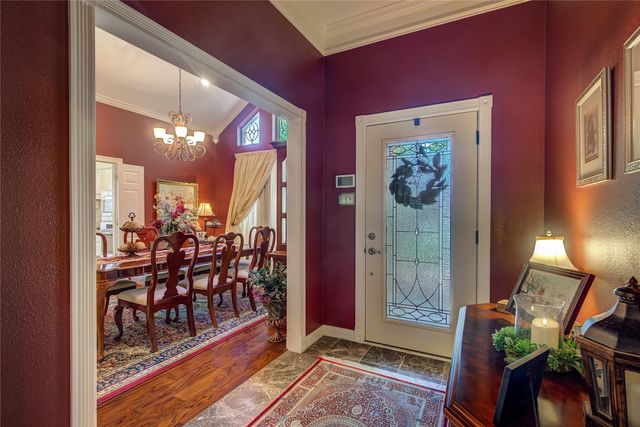 804 River Oaks Drive, Greenville, TX 75402