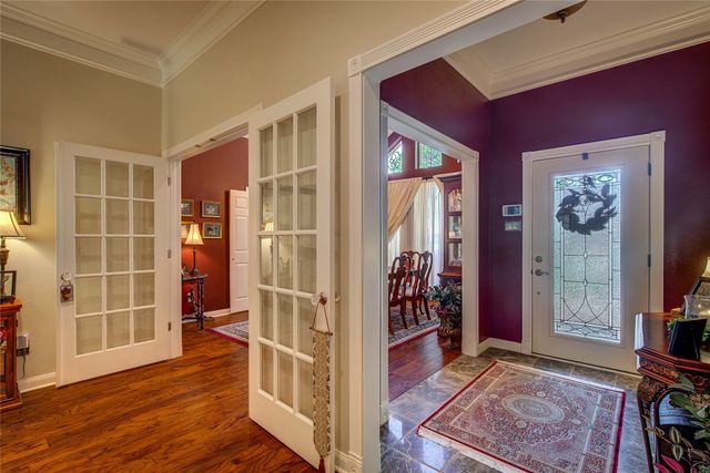 804 River Oaks Drive, Greenville, TX 75402