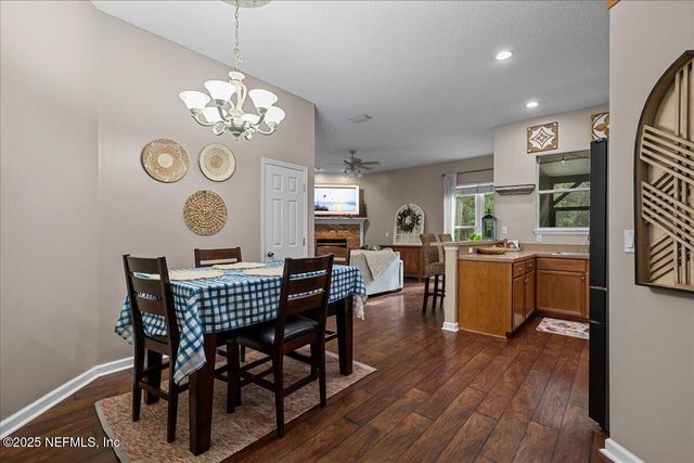 628 MISTY MORNING Court, Jacksonville, FL 32218