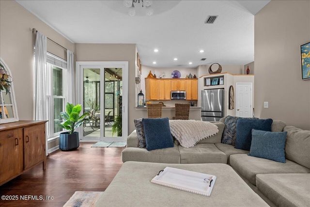 628 MISTY MORNING Court, Jacksonville, FL 32218