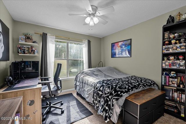 628 MISTY MORNING Court, Jacksonville, FL 32218