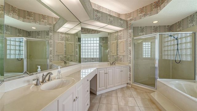 3295 ALEX FINDLAY PLACE, Sarasota, FL 34240