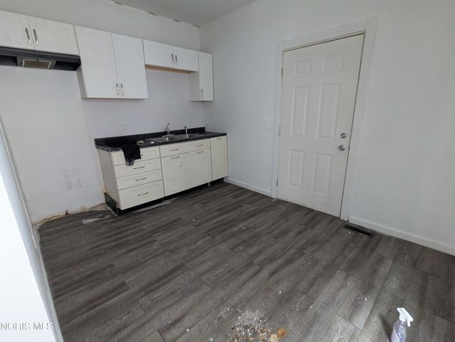1601 Nevada Street, Toledo, OH 43605
