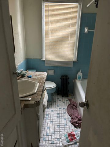 11731 Washburn Street, Detroit, MI 48204