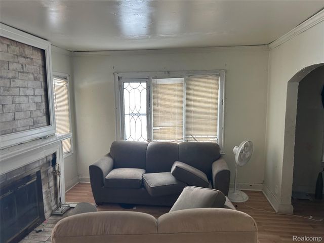 11731 Washburn Street, Detroit, MI 48204