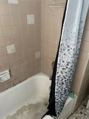 11731 Washburn Street, Detroit, MI 48204