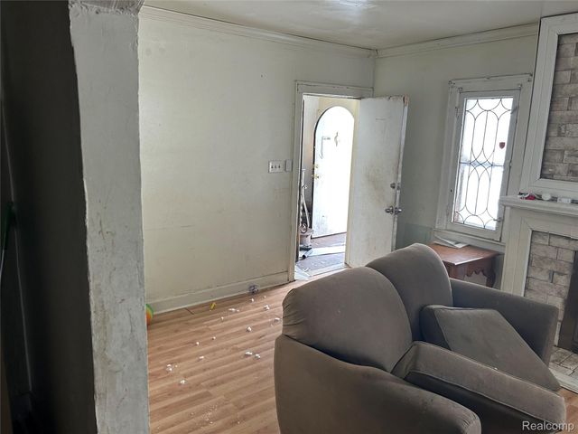 11731 Washburn Street, Detroit, MI 48204