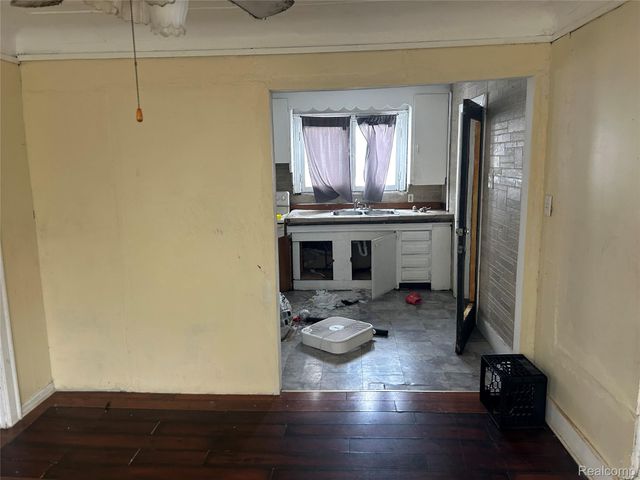 11731 Washburn Street, Detroit, MI 48204