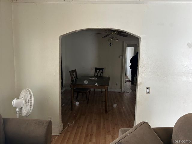 11731 Washburn Street, Detroit, MI 48204