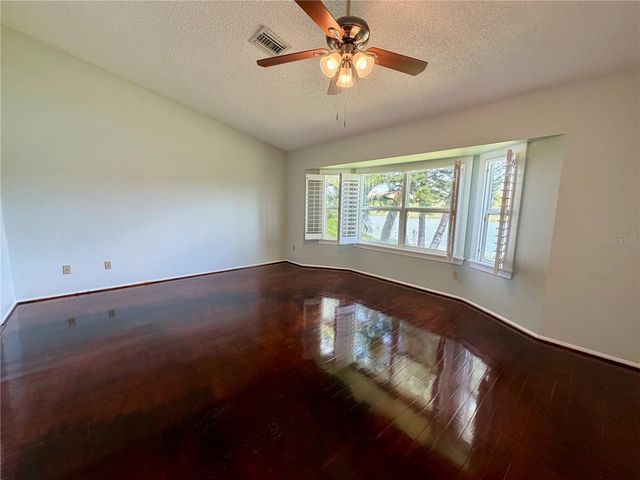 10201 36TH STREET N, Clearwater, FL 33762