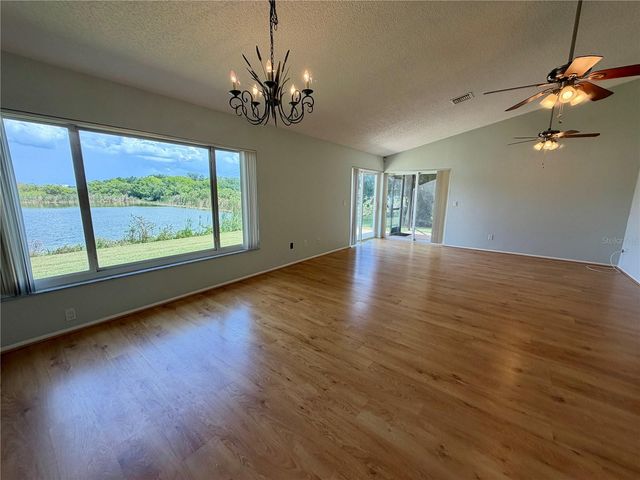 10201 36TH STREET N, Clearwater, FL 33762