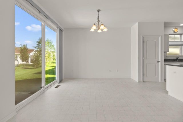 324 Gallant DRIVE, Lake Geneva, WI 53147