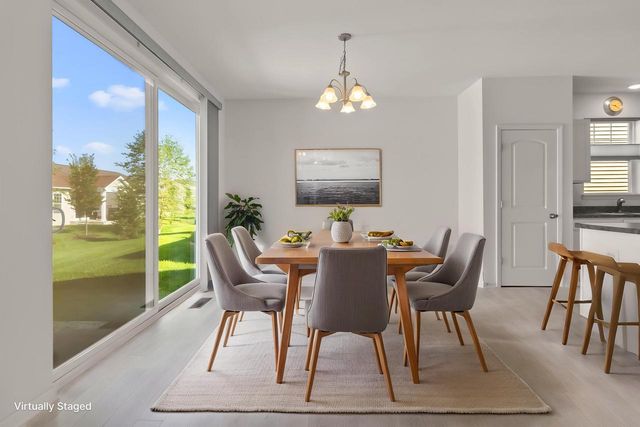 324 Gallant DRIVE, Lake Geneva, WI 53147