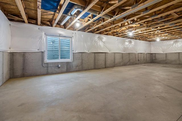 324 Gallant DRIVE, Lake Geneva, WI 53147