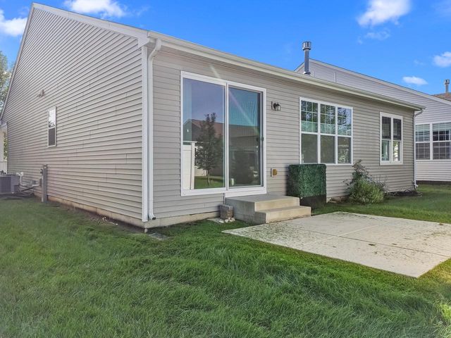 324 Gallant DRIVE, Lake Geneva, WI 53147
