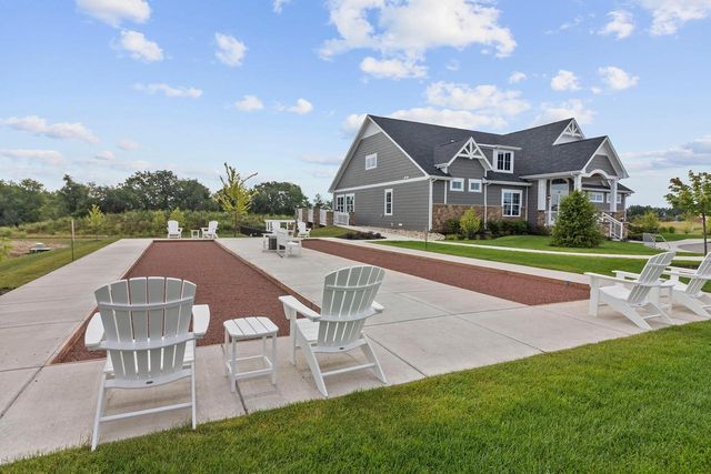 324 Gallant DRIVE, Lake Geneva, WI 53147