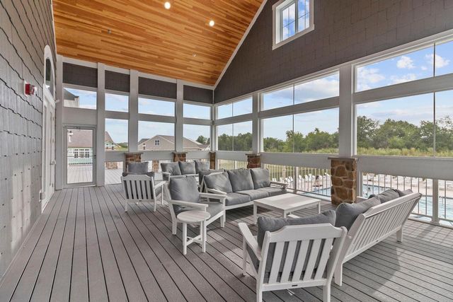 324 Gallant DRIVE, Lake Geneva, WI 53147
