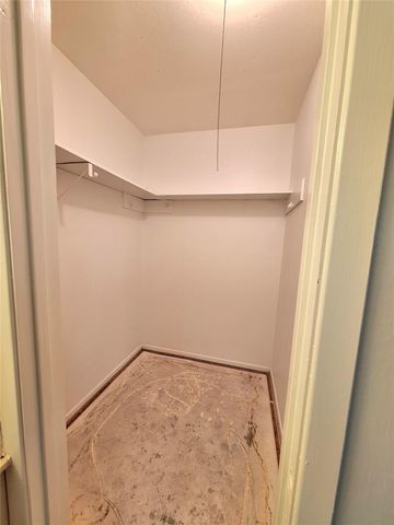 9011 Dorella LN, Austin, TX 78736