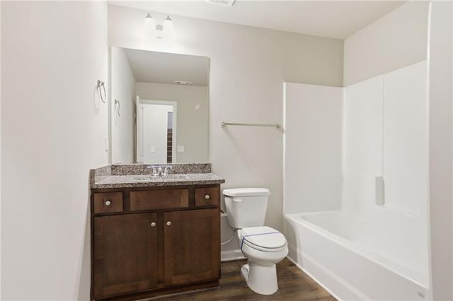 133 W Lexington Avenue, Griffin, GA 30223