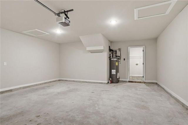133 W Lexington Avenue, Griffin, GA 30223