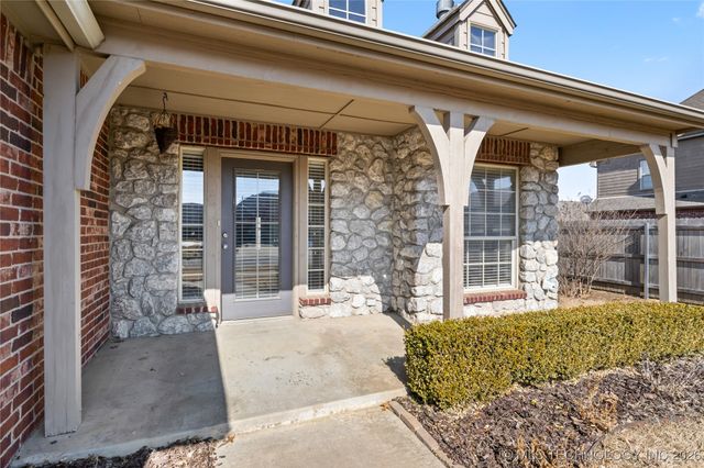 2204 E Princeton Street, Broken Arrow, OK 74012