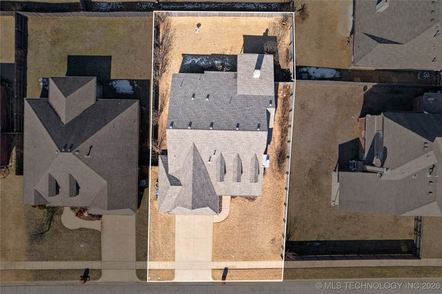 2204 E Princeton Street, Broken Arrow, OK 74012