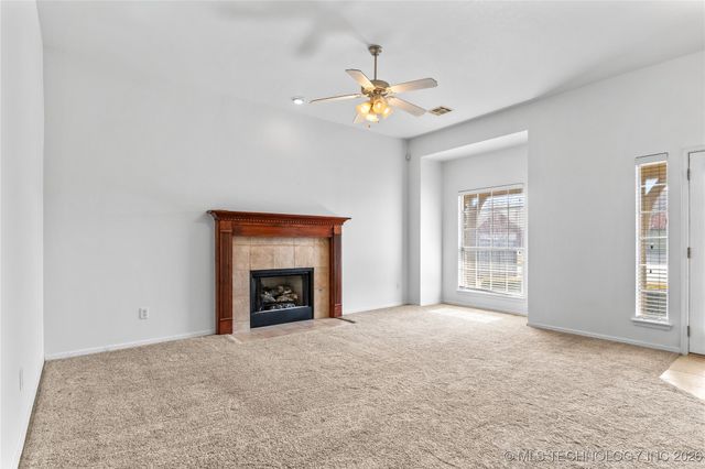 2204 E Princeton Street, Broken Arrow, OK 74012