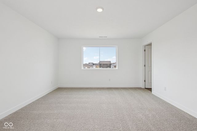 215 Springfield Crossing, Greenfield, IN 46140