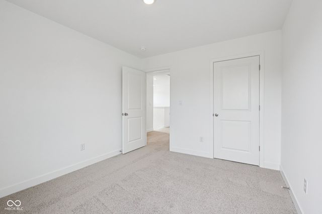 215 Springfield Crossing, Greenfield, IN 46140